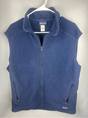 Patagonia Navy Blue Fleece Vest - Full Zip